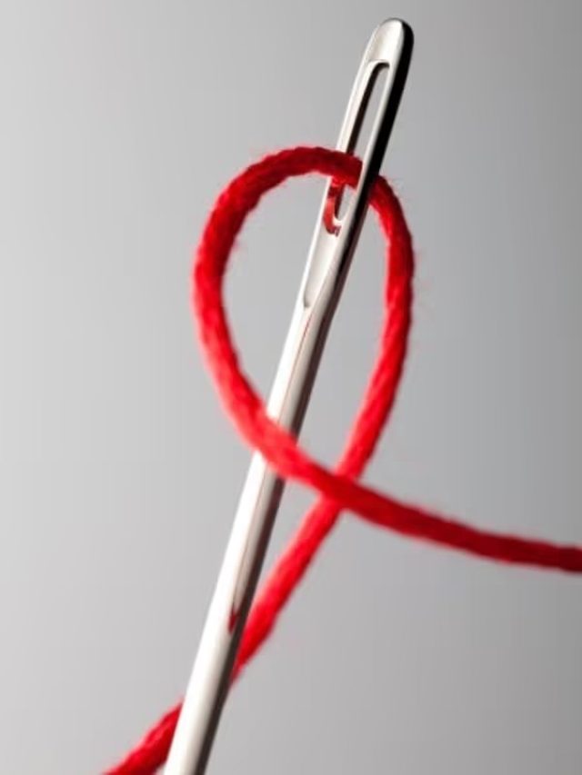 ২ সেকেন্ডেই ছুঁচে ভরবে সুতো, জানুন এই সহজ ট্রিকস