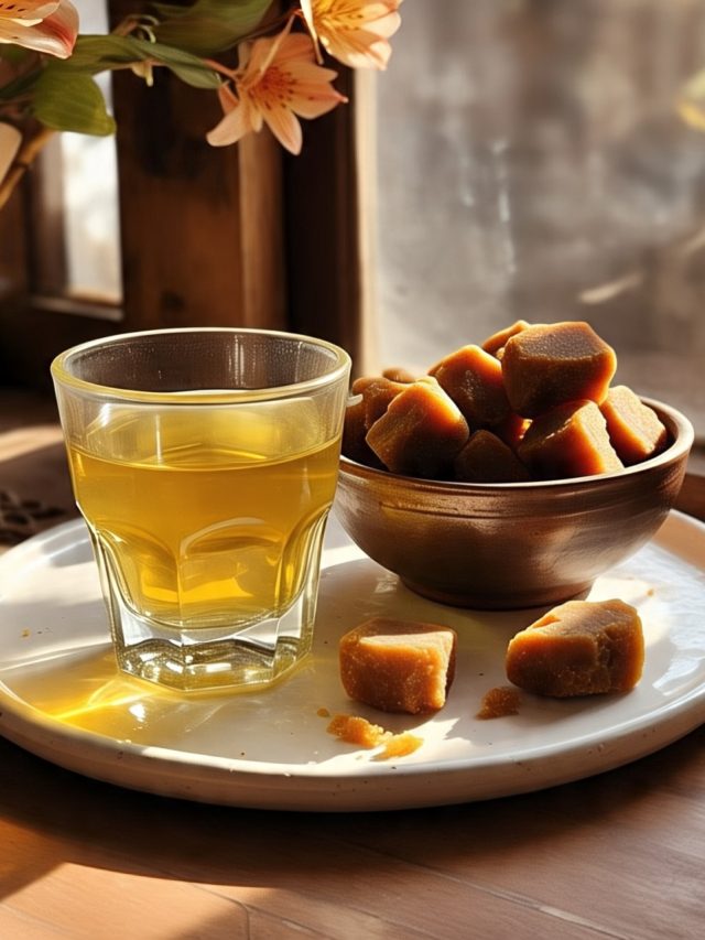 रोज सुबह पी लें गुड़ और अजवायन का पानी, शरीर को मिलेंगे चमत्कारी फायदे