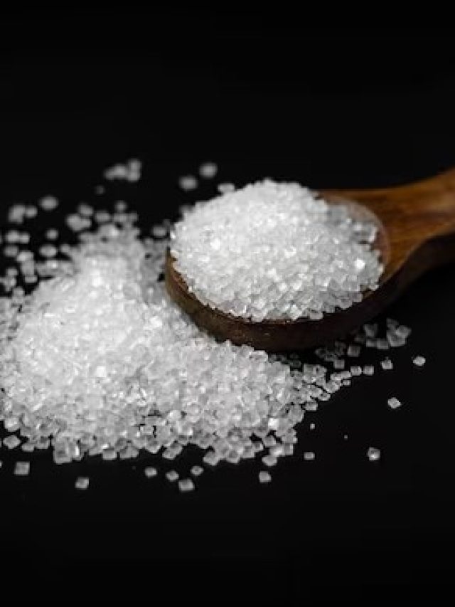 শনির দশা কাটিয়ে দেবে, শুধু লাগবে ১ চামচ চিনি, কীভাবে