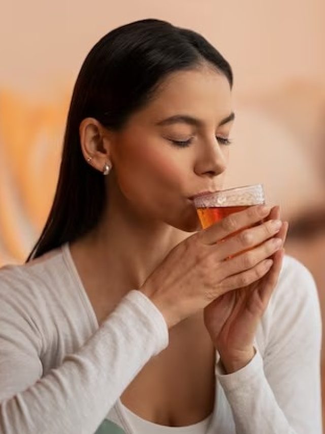 যখন তখন চা খেলে এভাবে বিপদ বাড়ে, সঠিক সময় জানুন