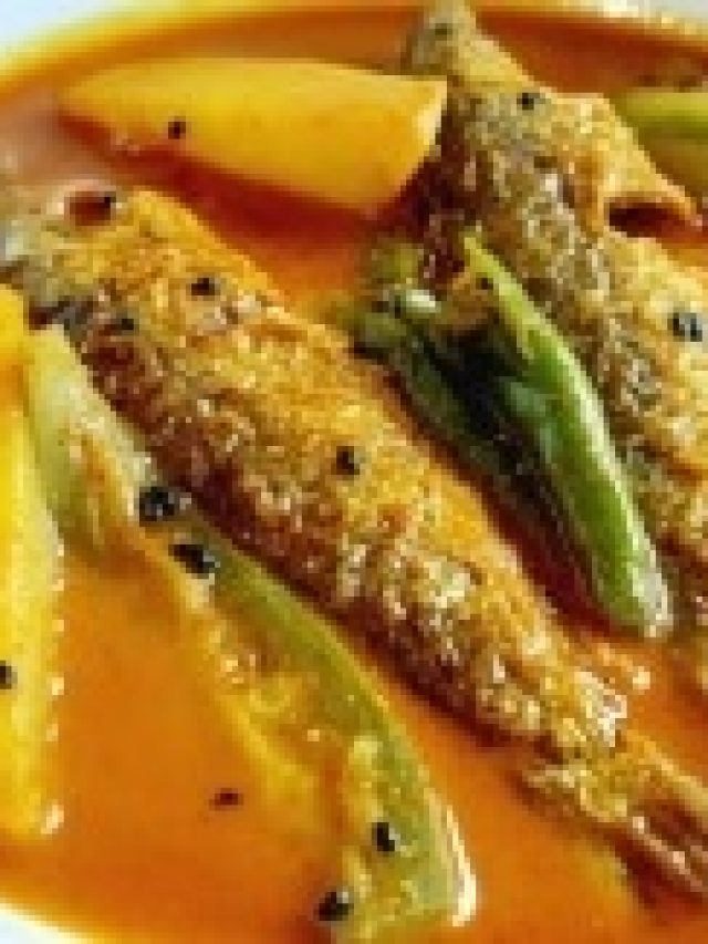 রান্নার এই সময় ফোড়ন দিলেই সুস্বাদু  হবে আলু পটল দিয়ে বাটা মাছের ঝোল