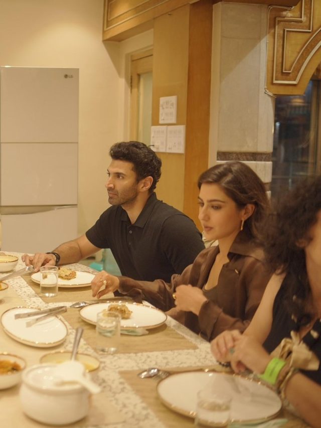 সৌরভের বাড়িতে  ডিনার সারার, কী কী খেলেন?