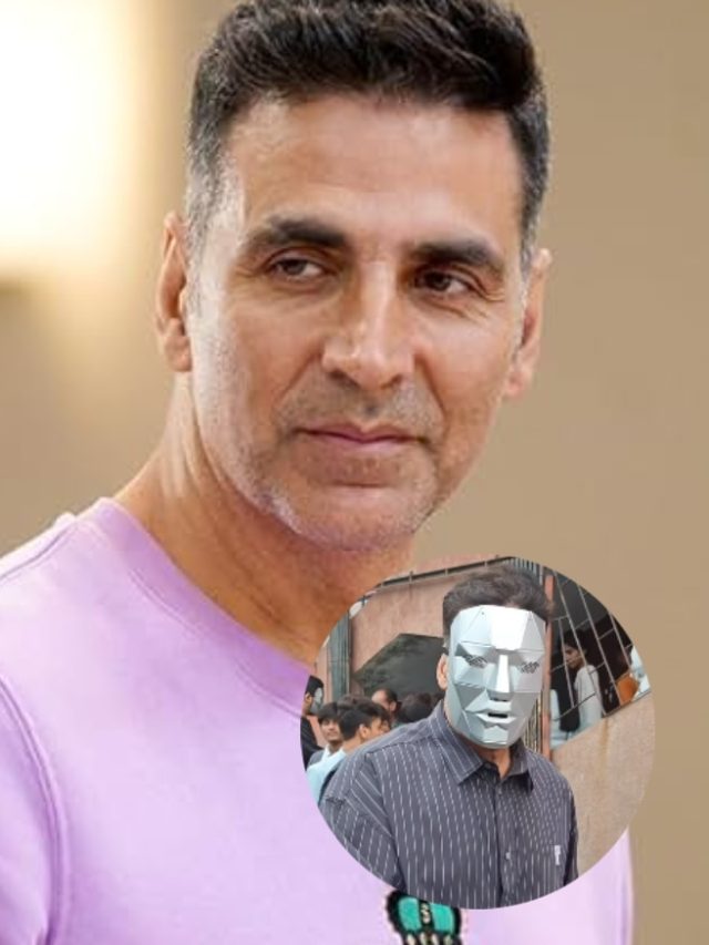 चेहरे पर मास्क लगाकर थिएटर पहुंचे अक्षय, लोगों से पूछे सवाल, नहीं पहचान पाए फैंस