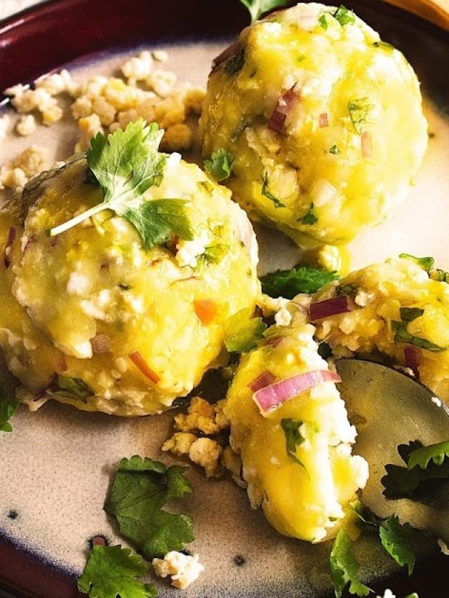 হাত দিয়ে চটকে মাখুন আলু, সঙ্গে এই দুই জিনিস দিলে স্বাদ বাড়বে দ্বিগুন