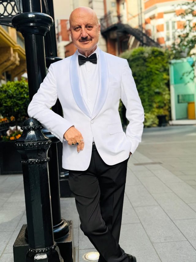 70 साल का मशहूर एक्टर, आजतक नहीं बनाया घर, बोला- मरने के बाद...