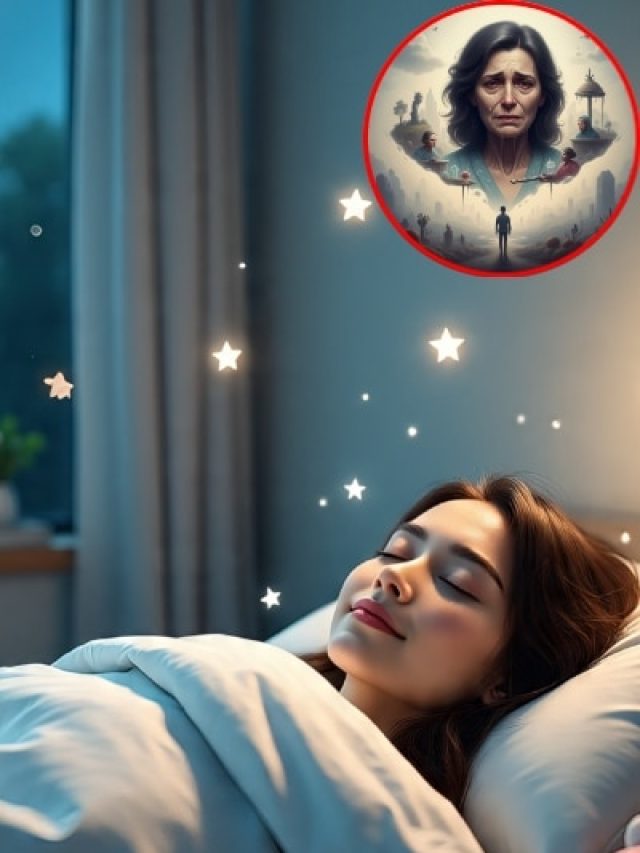 सपने में मृत परिजनों का दिखना देता है खास संकेत, जानिए क्या कहता है स्वप्न शास्त्र?