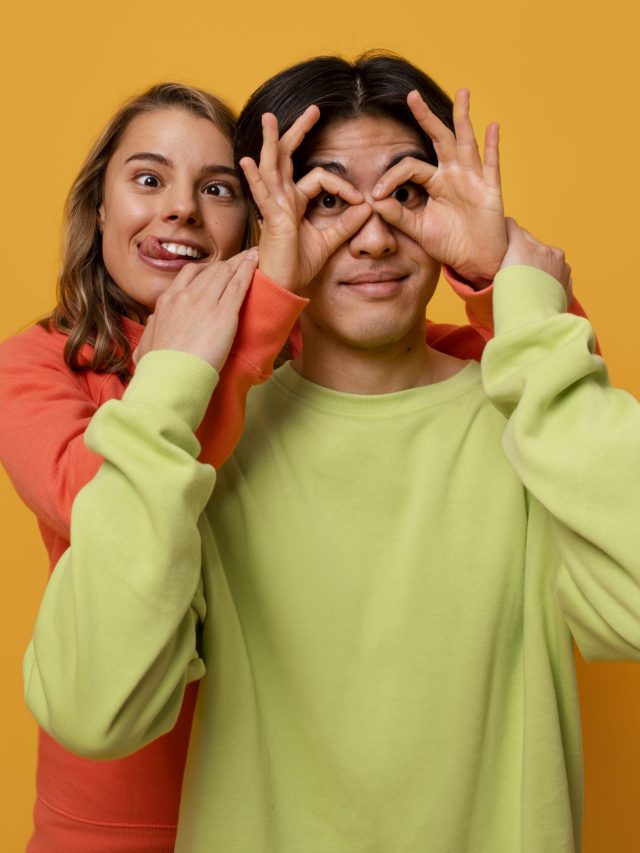 বন্ধু চেনার সহজ  উপায় কী? জেনে নিন