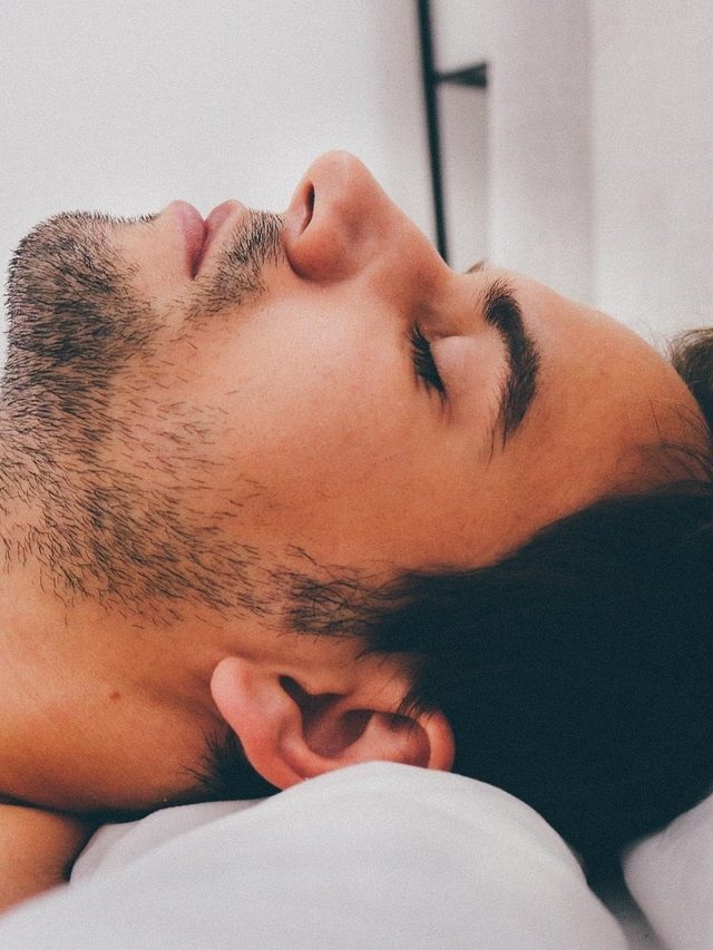 सपने में बारात दिखना अशुभ! धन हानि का संकेत होती है ऐसी शादी