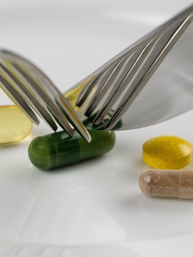 क्या है सप्लीमेंट्स को खाने का सही तरीका और टाइम? यहां जानें