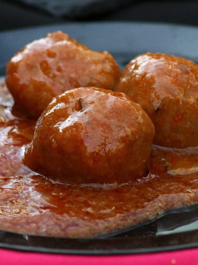 কাঁচকলার কোফতা বানান এভাবে, মাংস ভেবে ভুল করবেন