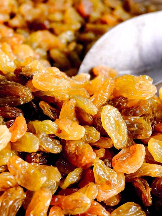 लिवर को डिटॉक्स करता है ये ड्राई फ्रूट, कब्ज भी होता है सही