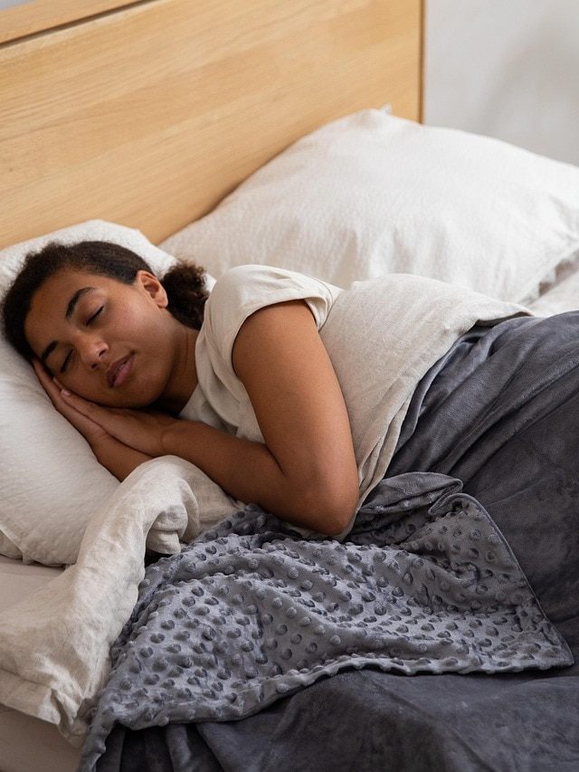 सिर्फ नींद नहीं, सेहत भी सुधारेगी ये एक दिशा ,  जानें वास्तु का ये 4  नियम