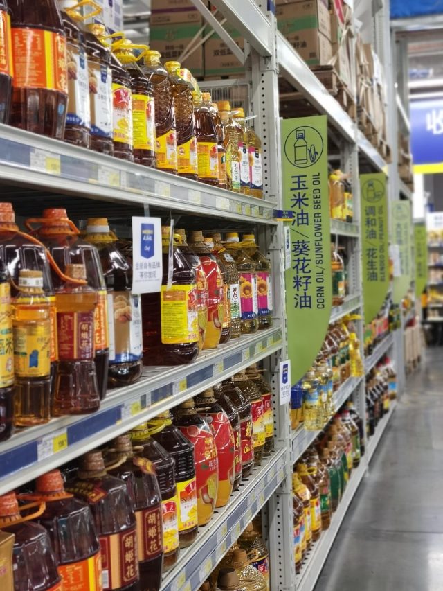 রান্নাঘরে এই ৫ তেল ঢোকাবেন না, কিডনি ও লিভার ধীরে ধীরে পচিয়ে দেয়