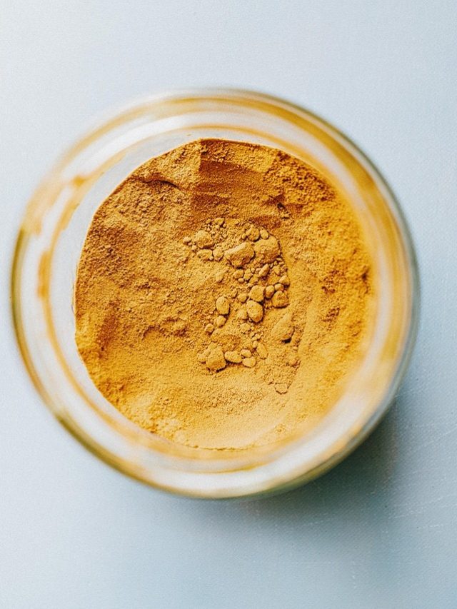 गर्मी में हल्दी का सेवन शरीर को देता है ताकत, पाचन तंत्र को भी रखता है हेल्दी