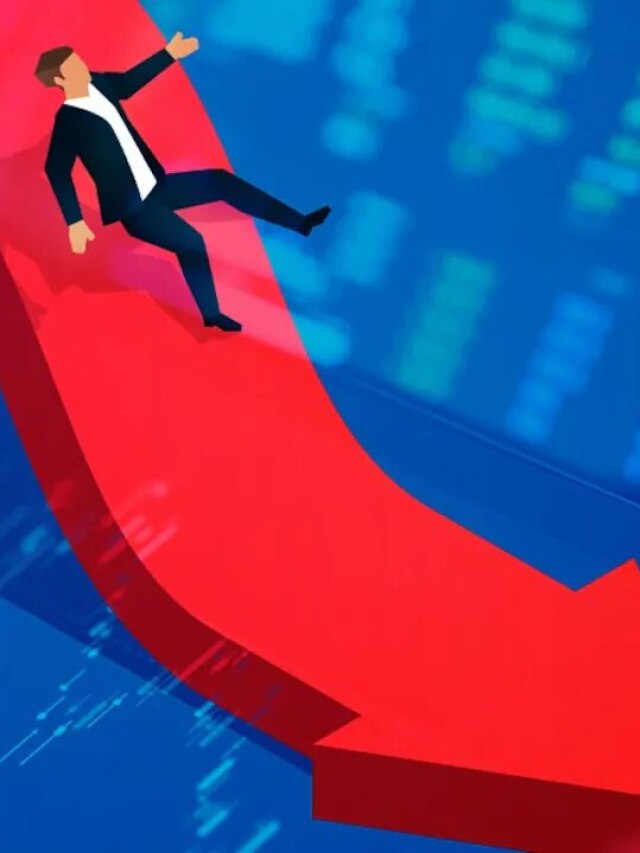 बोर्ड मीटिंग से पहले ताश के पत्तों की तरह ढहे इस बैंक के शेयर, 10% गिरे