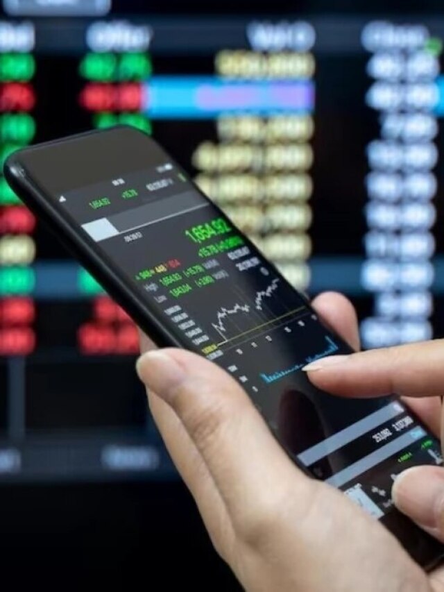 अडानी की कंपनी को प्रमोटर्स ने बेच दी 37.90% हिस्‍सेदारी, शेयर धड़ाम... 19% टूटा