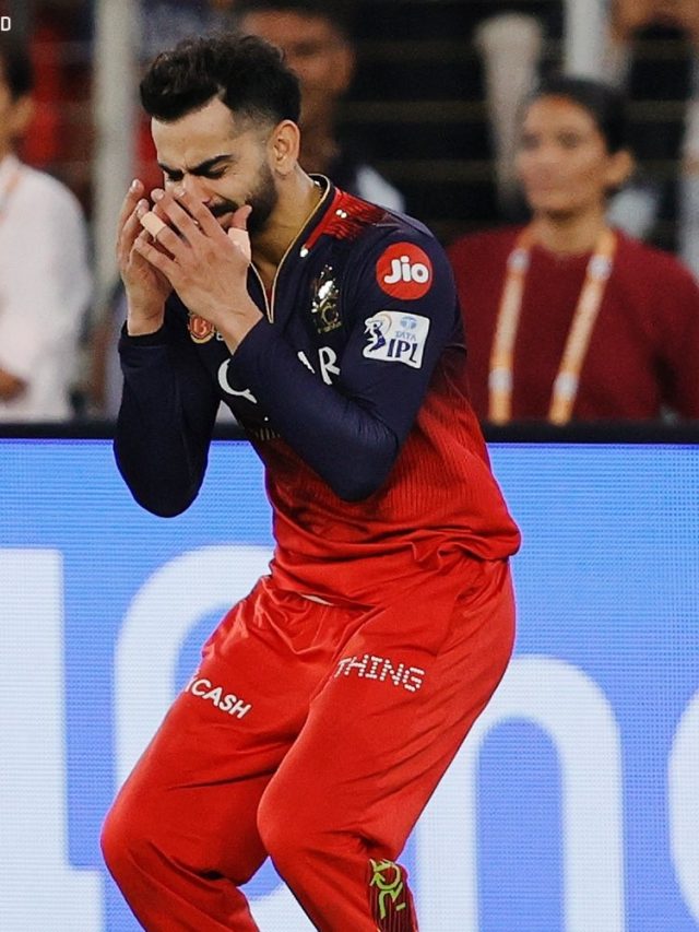 चैम्पियन कोहली के छलके आंसू, IPL जीतते ही मैदान पर बैठे, VIDEO