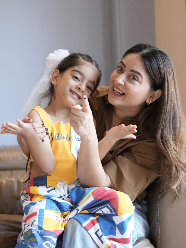 सालों बाद जुड़वां बच्चों की मां बनती एक्ट्रेस, बीच प्रेग्नेंसी खोया 1 बच्चा, बोली- ब्लीडिंग...