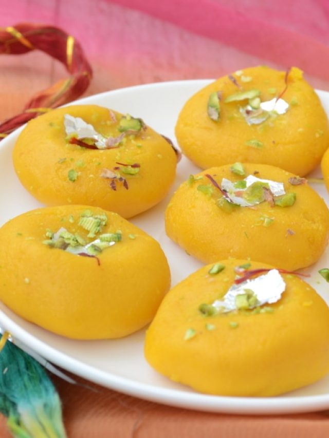 পাকা আম শেষ হওয়ার আগেই বানিয়ে ফেলুন সন্দেশ