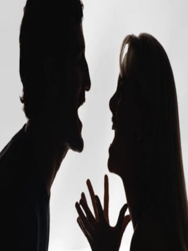 বয়ফ্রেন্ড টক্সিক? রিলেশনশিপ থেকে বেরিয়ে আসুন এই উপায়ে