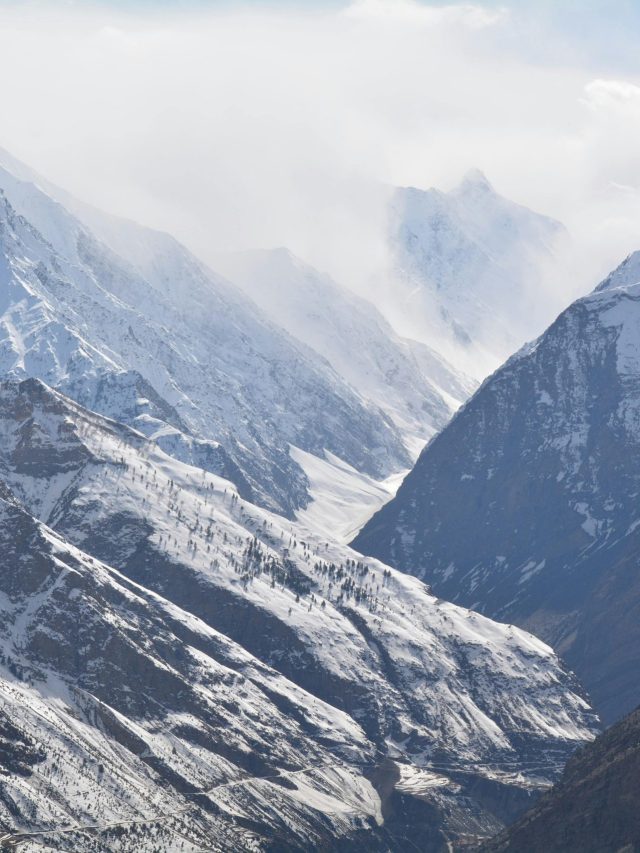 अफगानिस्तान-पाकिस्तान में है हिंदुकुश, क्या है इसके नाम में 'हिंदू' होने की कहानी?