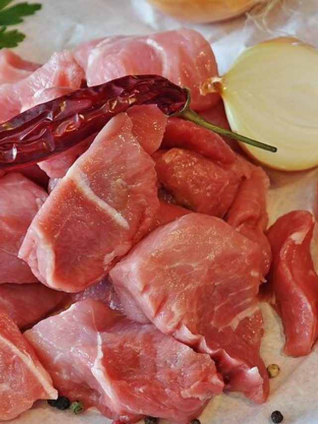 কীভাবে সপ্তাহখানেক ভাল থাকবে মাংস? নয়, ফ্রিজে রাখলেও পচতে পারে