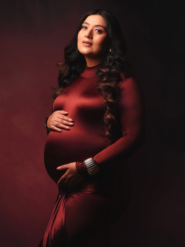 'मैं रोई, चीखी...' शादी के चार साल बाद मां बनी एक्ट्रेस, बयां किया डिलीवरी का दर्द