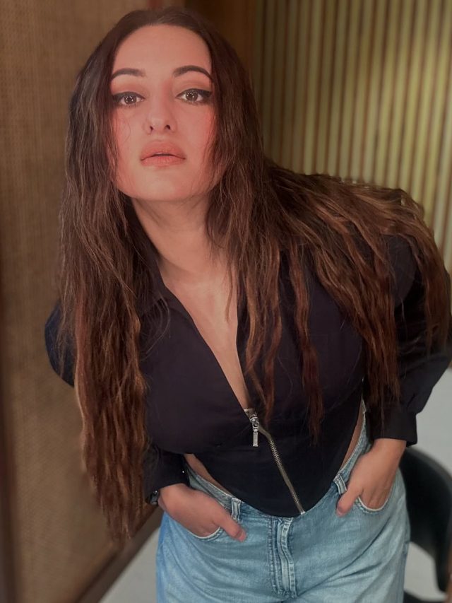 सोनाक्षी सिन्हा ने घर में देखा भूत, एक्ट्रेस की हुई 'सिट्टी-पिट्टी गुल', बोलीं- बहुत डरावना...