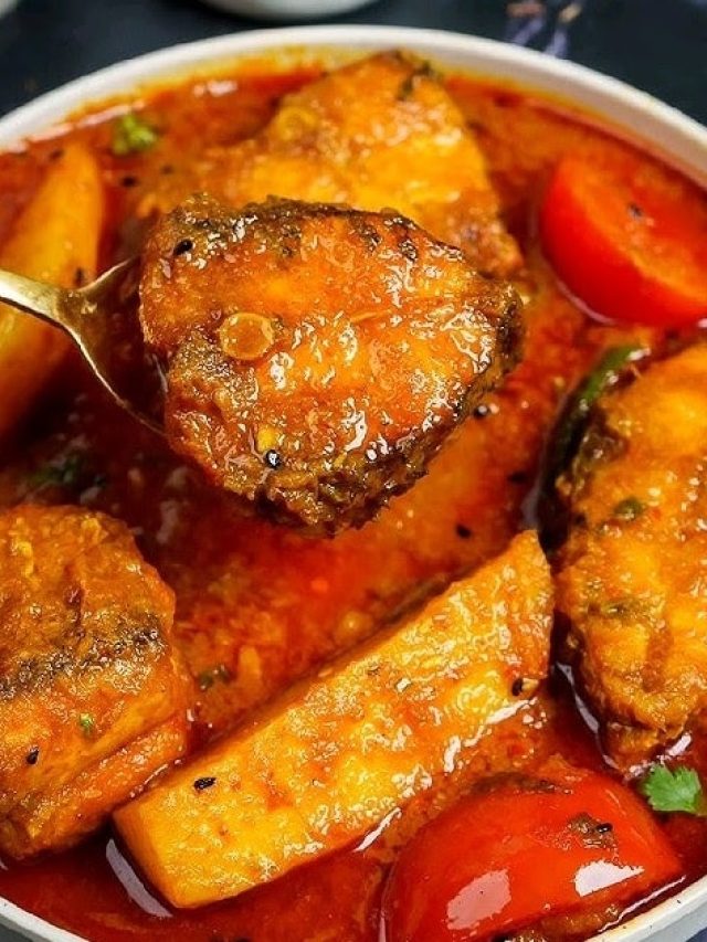 শুক্তোর মশলায় কাঁচকলা দিয়ে মাছের ঝোল, বাঙালদের পুরনো রেসিপি