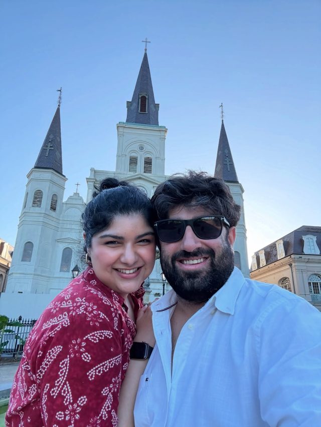 दुल्हन बनेंगी अंशुला, विदेश में होने वाले पति संग हुईं रोमांटिक, अर्जुन कपूर ने किया रिएक्ट