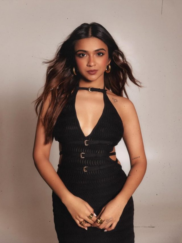 रील बनाकर करोड़ों की माल‍किन बनीं 'रिबेल किड', 1 दिन में कमाती हैं इतना