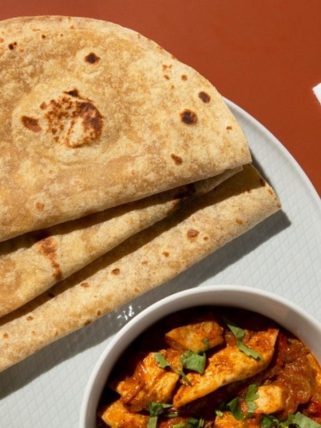 गेहूं की रोटी खाने से बढ़ता है वजन? एक्सपर्ट से जानें वेट लॉस के लिए कौन सी रोटी है बेस्ट