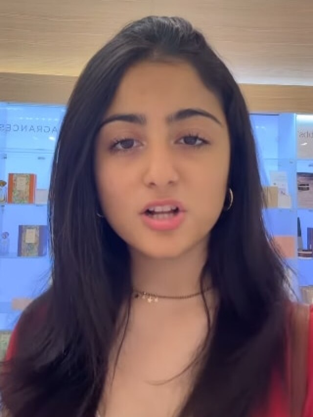 कैमरे पर इतराती दिखीं समारा, कपूर परिवार की बनेंगी अगली सुपरस्टार? फैन्स हुए इम्प्रेस