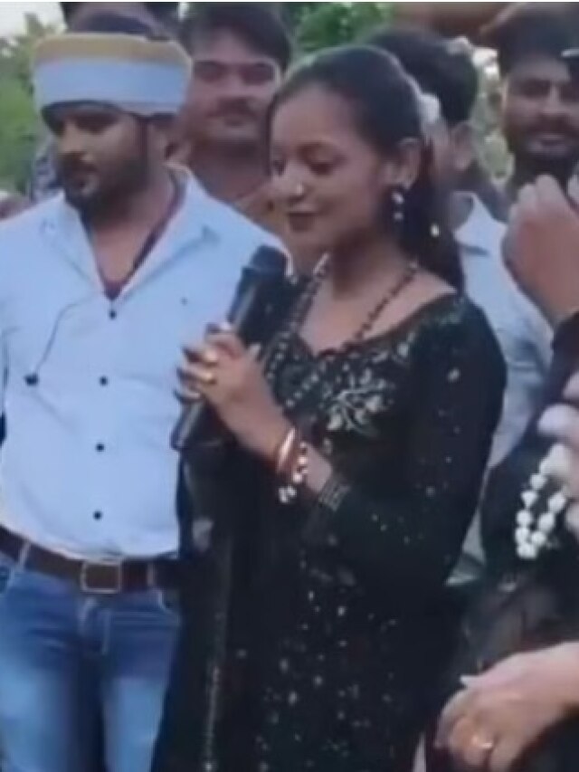 'महाकुंभ गर्ल' मोनालिसा की एक झलक पाने को तरसे लोग, क्रेज देख खुश हुईं एक्ट्रेस, VIDEO