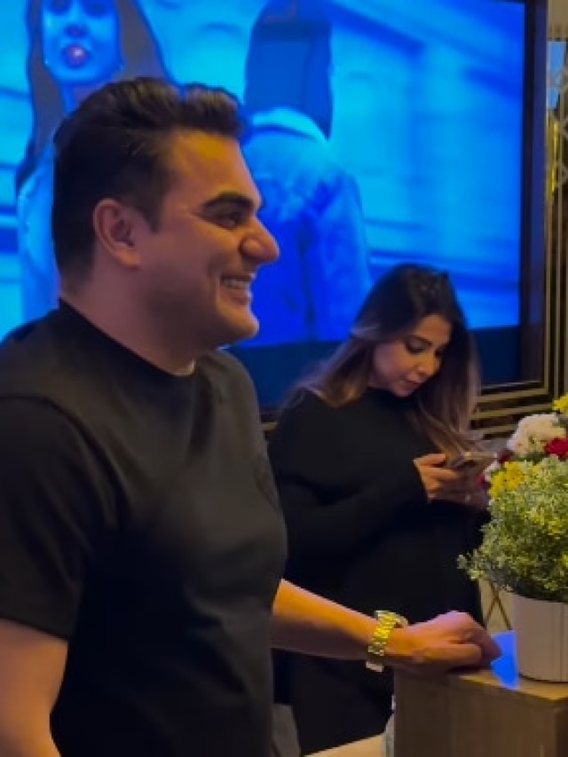 आने वाला है 'बेबी खान', पार्टी करता दिखा पूरा परिवार, 57 की उम्र में पिता बनेंगे अरबाज