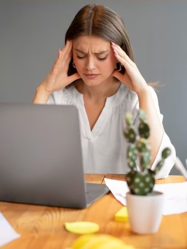 মন খারাপ? স্ট্রেসে কাবু? জেনে নিন ১০টি ঘরোয়া সহজ উপায়