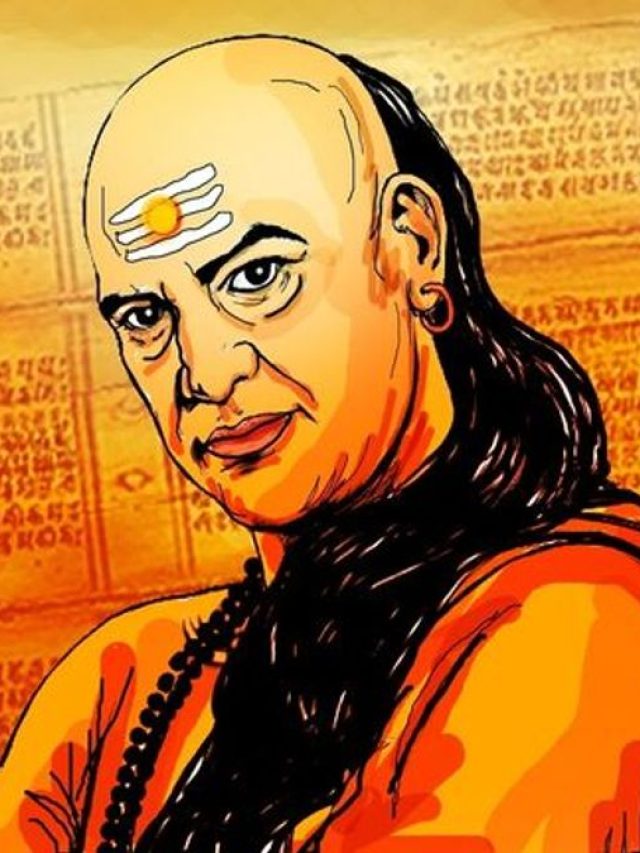 এই ৫ ধরনের লোকেদের টাকা ধার দেবেন না, ফেরত পাবেন না: চাণক্য