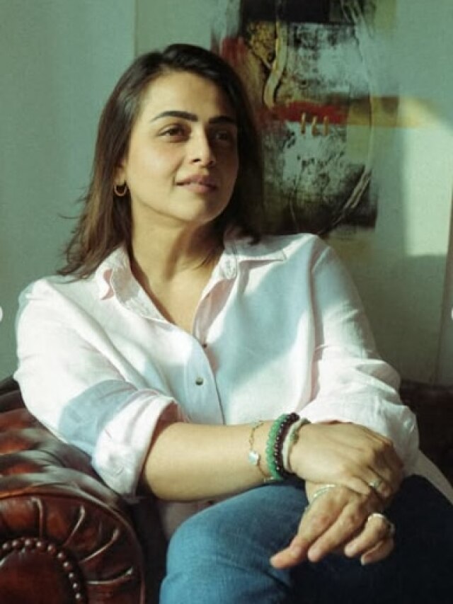 बाल-बाल बचीं शिल्पा शिरोडकर! कार को बस ने मारी टक्कर, फूटा गुस्सा- कितने निर्दयी लोग हैं...