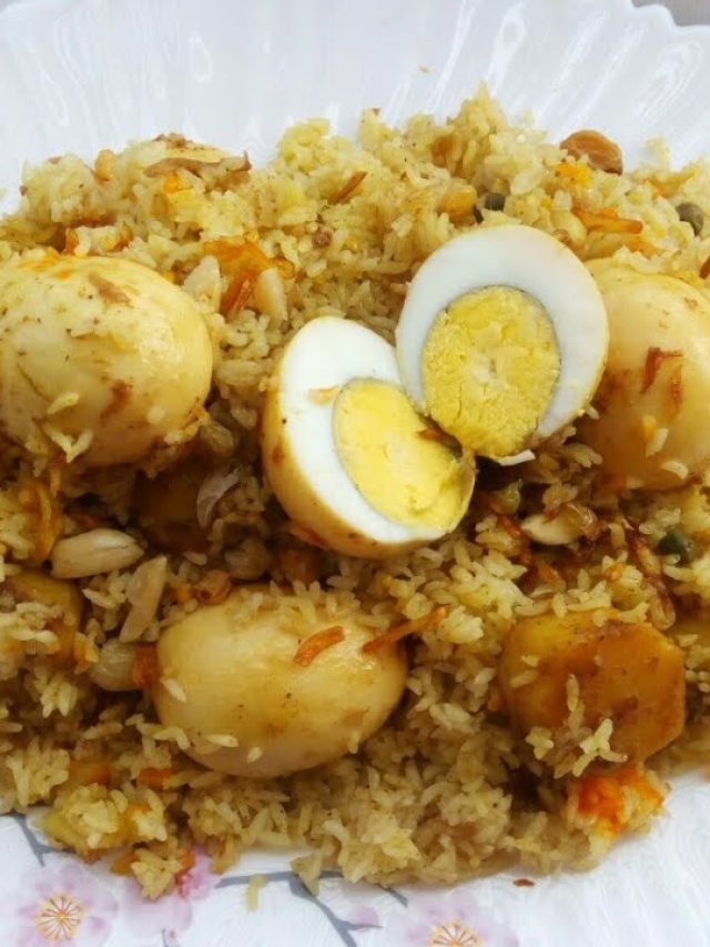 শুধু লাগে ডিম আর আলু, ঘরোয়া বিরিয়ানি জাস্ট ১০ মিনিটে