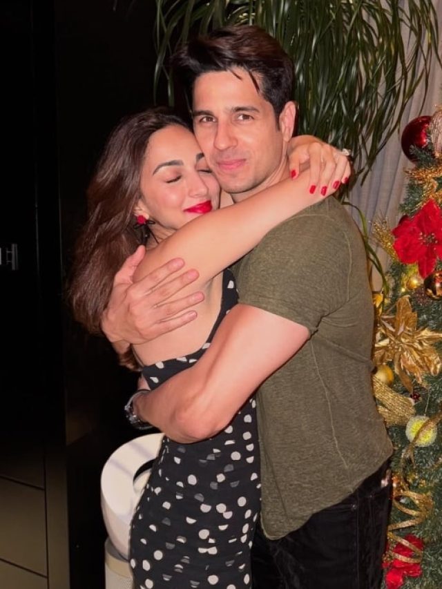 मां बनीं कियारा, सिद्धार्थ ने किया बेबी गर्ल का वेलकम, शादी के 2 साल बाद बने पेरेंट्स