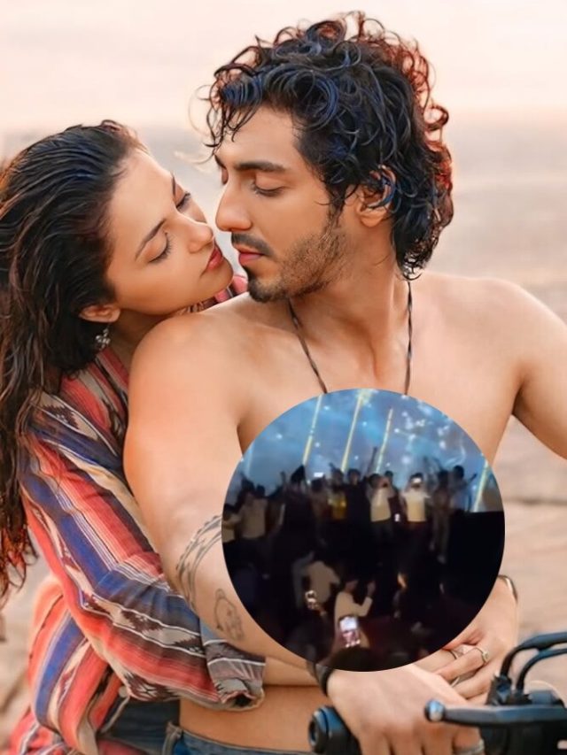 अहान-अनीत की 'सैयारा' का क्रेज, फिल्म के गानों पर झूमी पब्लिक, मूवी हॉल बना कॉन्सर्ट, VIDEO