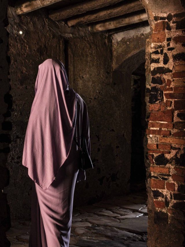 गुलामों का बाजार, जहां सरेआम बिकती थीं औरतें, ऐसे तय होता था रेट!