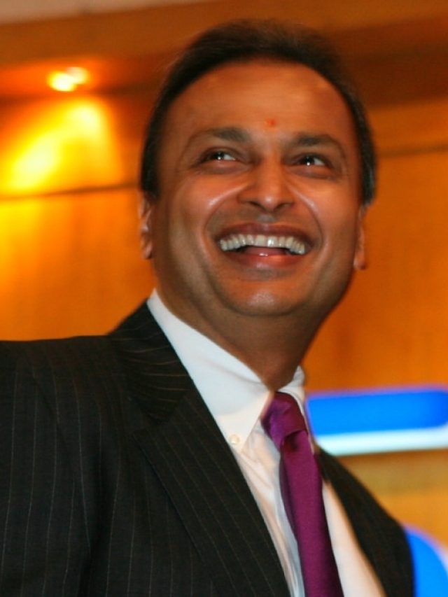 महीनेभर से टूट रहा था अनिल अंबानी का शेयर, अचानक बना रॉकेट... ये है वजह