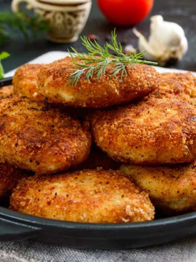 বেঁচে যাওয়া ভাত দিয়েই বানিয়ে নিন কাটলেট, রইল রেসিপি