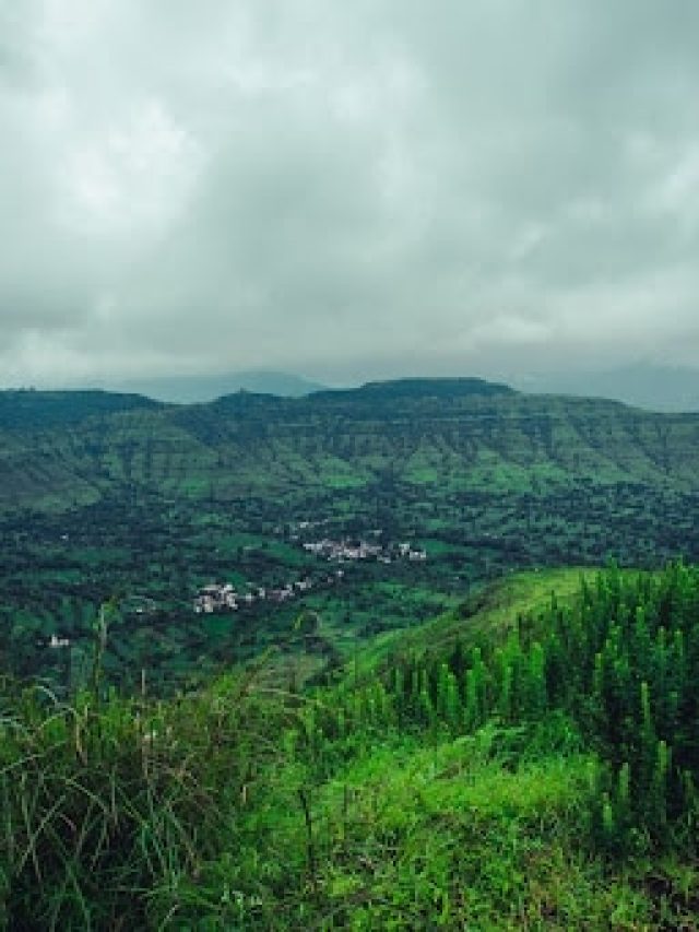 पुणे की इन 5 जगहों पर करें नाइट ट्रेकिंग और तारों का दीदार