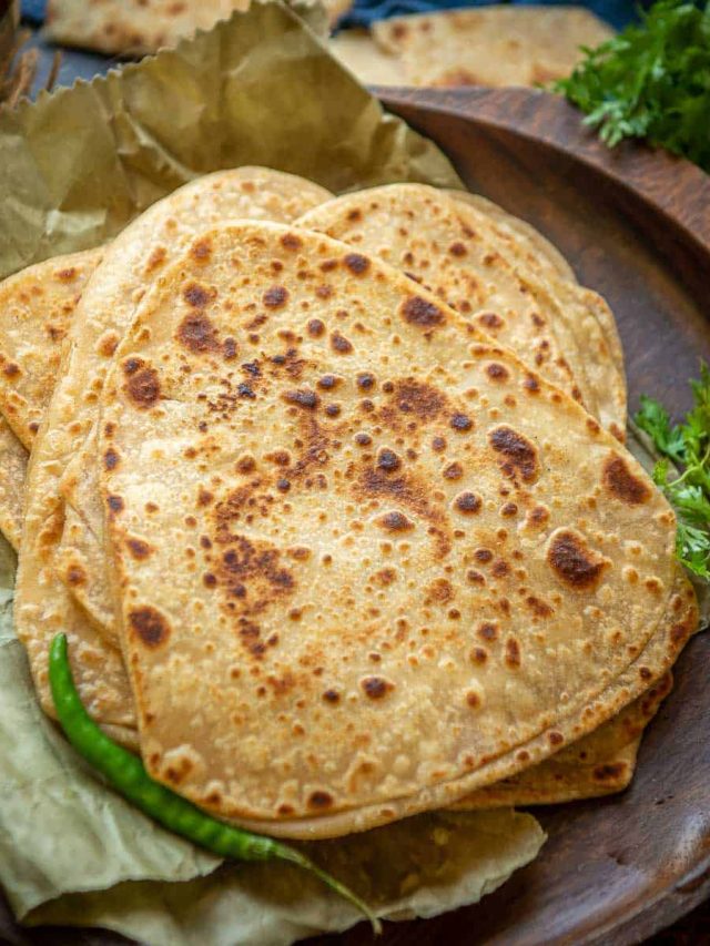 জলেই বানান পরোটা, ছিঁটেফোটা তেল লাগবে না; ইউনিক রেসিপি