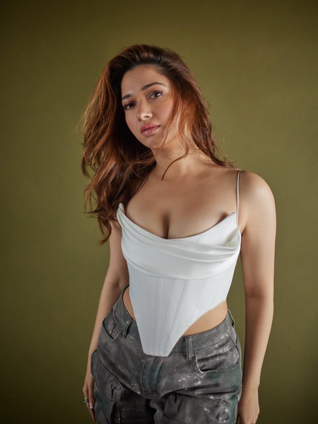 'थूक' से पिंपल ठीक करती हैं तमन्ना भाटिया, हैक सुन शॉक हुए लोग, छाया सन्नाटा