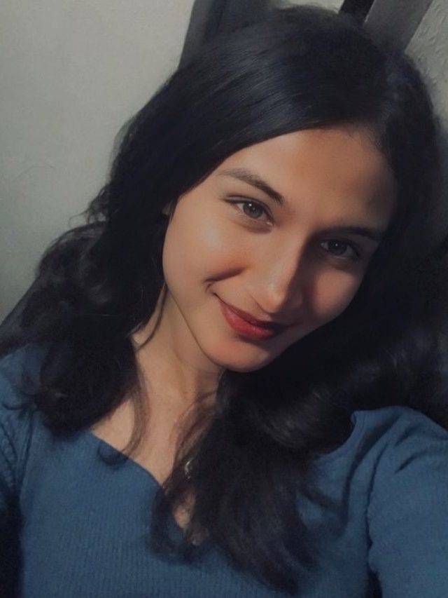 लड़की बनीं क्रिकेटर अनाया ने बताया अपना ड्रीम, कोहली से मुलाकात को किया याद, VIDEO