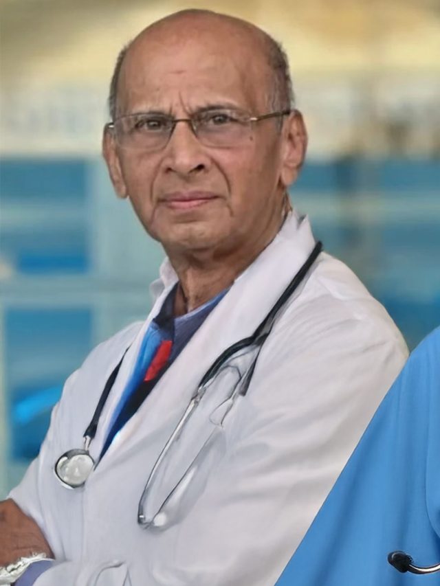 Would you work for ₹2 a day?: This Kerala doctor did, for 50 years straight