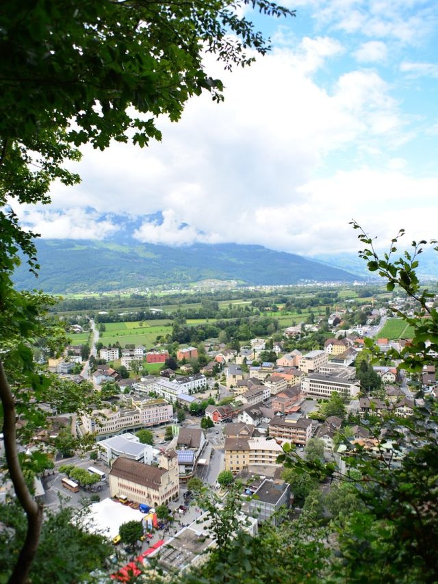 एक दिन में घूम आएं पूरा देश! ये हैं दुनिया के 5 सबसे छोटे मुल्क